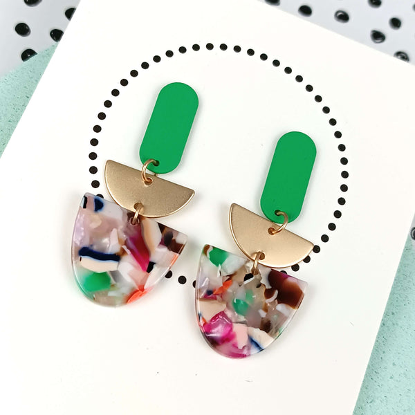 Wild And Free | Vibrant | Gold & Grass Green