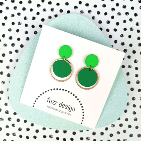 Sweet Cakes | Gold & Grass Green & Bright Green