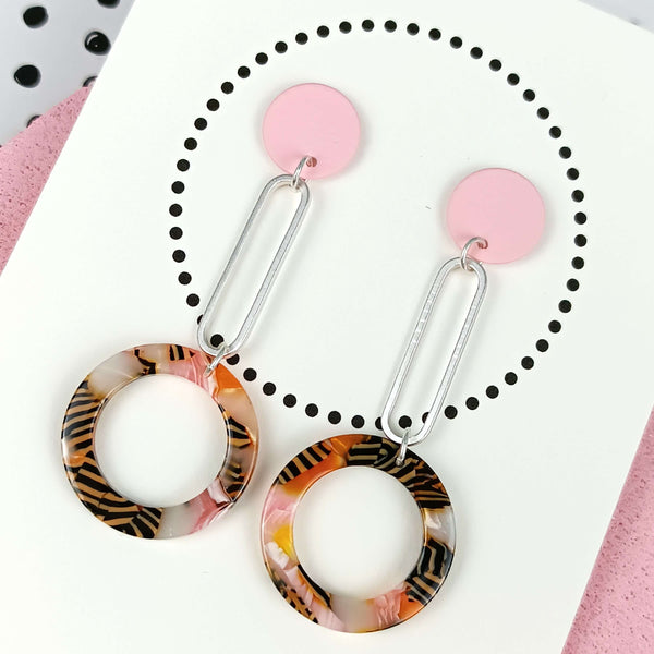 Holy Moly | Fruity | Silver & Pastel Pink