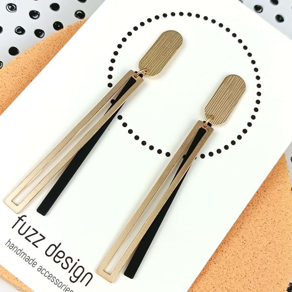 Power Play | Gold & Black