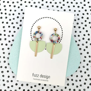 Stunning | Woodlands | Gold & Pastel Green