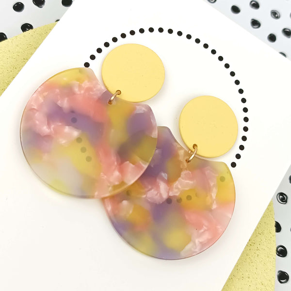 Sunkissed | Pastel Yellow
