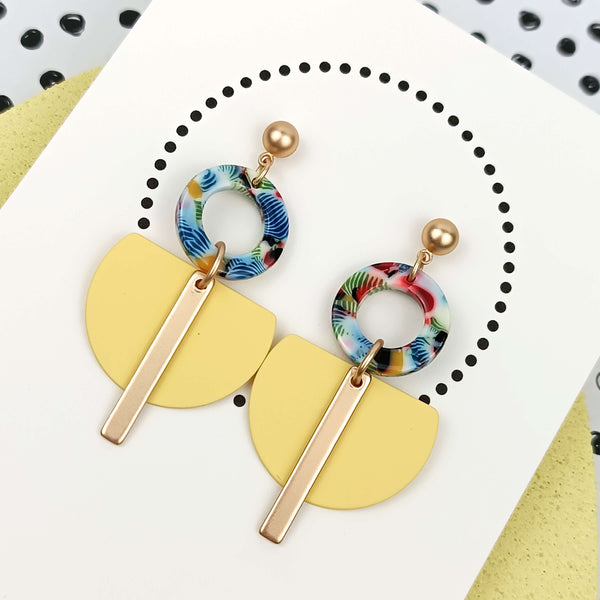 Stunning | Woodlands | Gold & Pastel Yellow