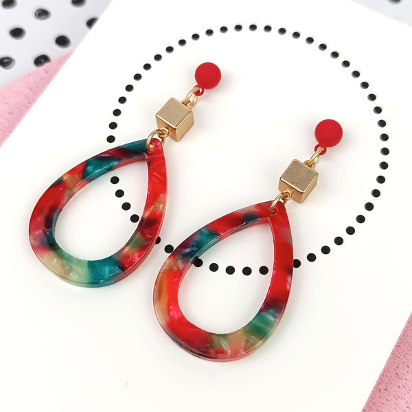 Flow | Passion | Gold & Bright Red