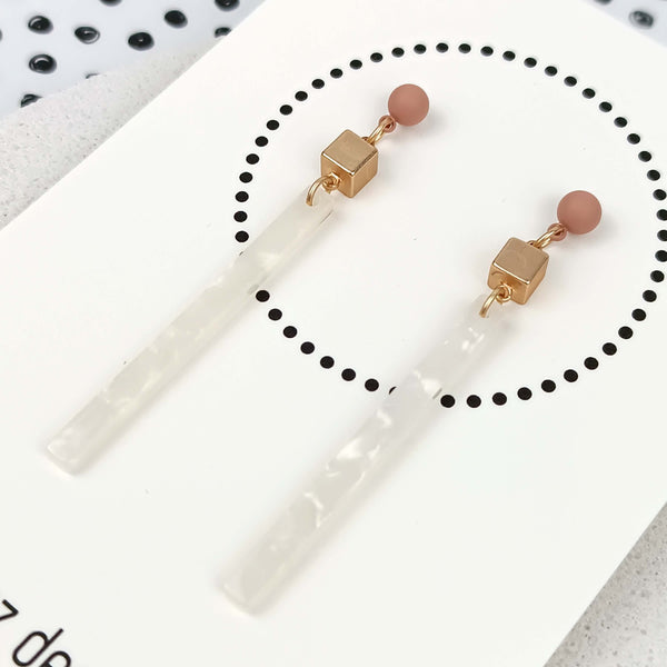 Hello Darling | Snow | Gold & Warm Taupe