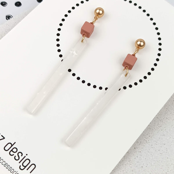 Hello Darling | Snow | Warm Taupe & Gold