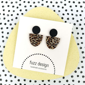 Show Stopper | Wild | Black