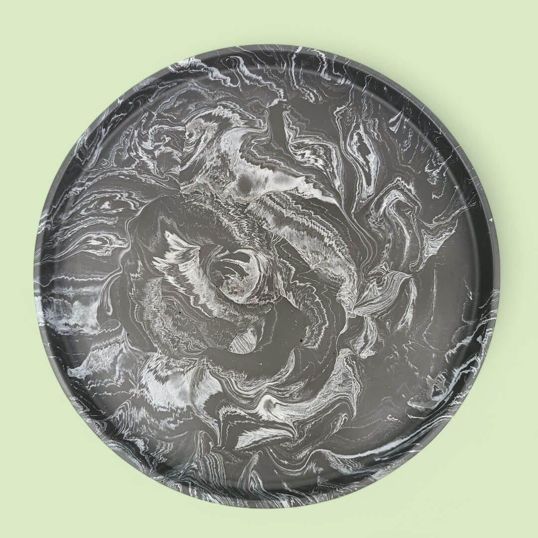 Pretty Things | Round Tray