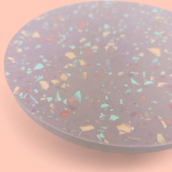 Pretty Things | Round Plate | Medium