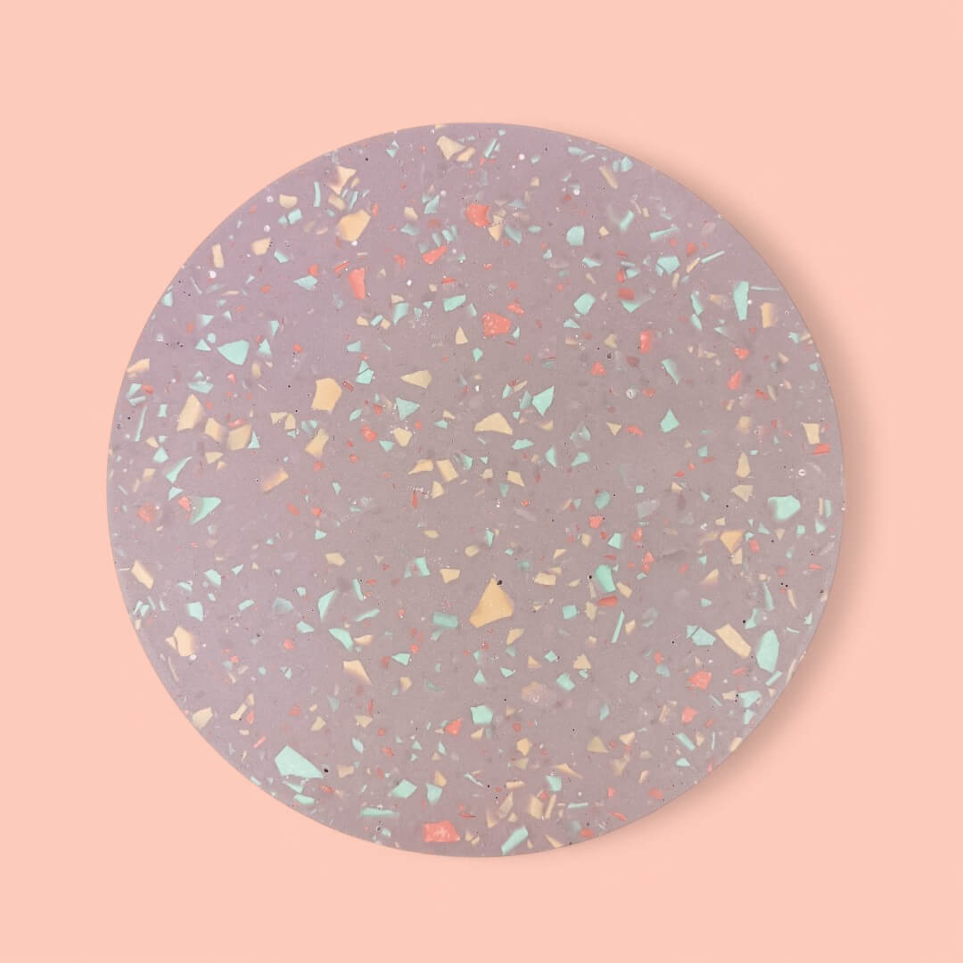 Pretty Things | Round Plate | Medium