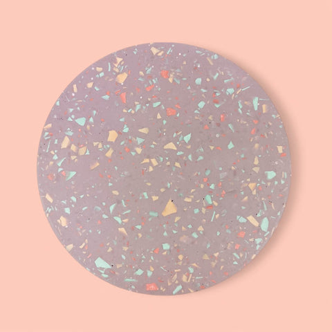 Pretty Things | Round Plate | Medium