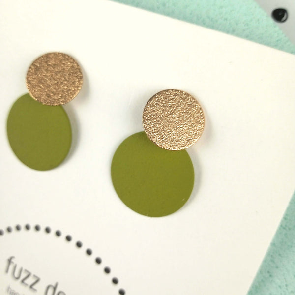 Cute As Can Be | Light Khaki & Gold