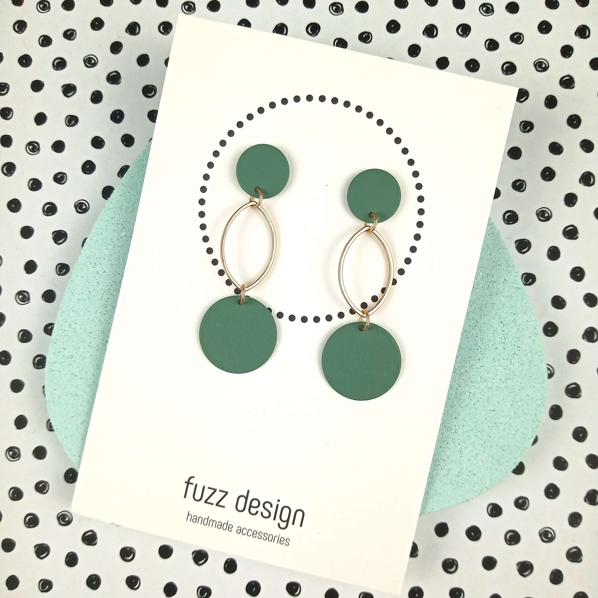 Total Ellipse Of The Heart | Soft Green & Gold