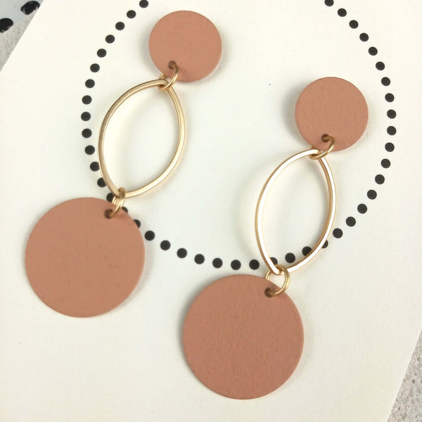 Total Ellipse Of The Heart | Warm Taupe & Gold