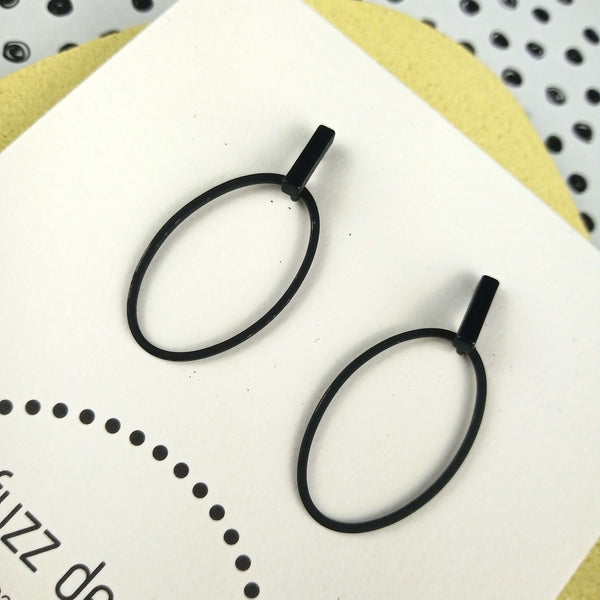 Angelical | Oval | Black