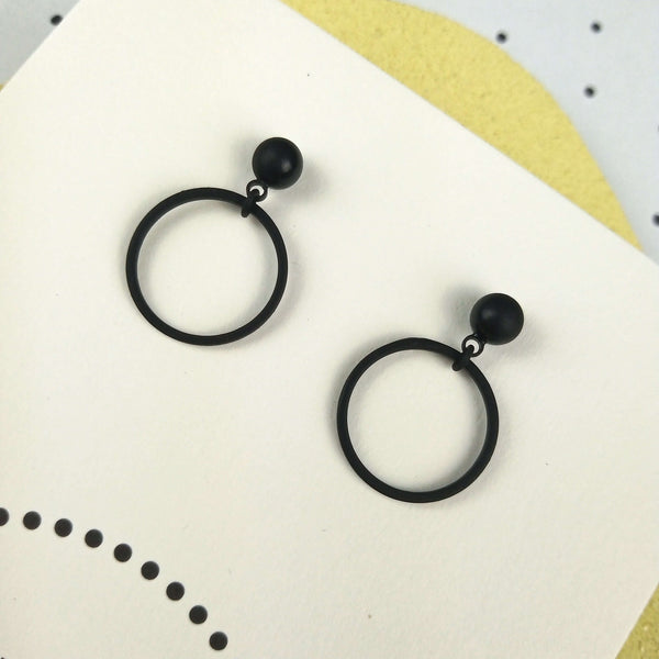 Betty | Black