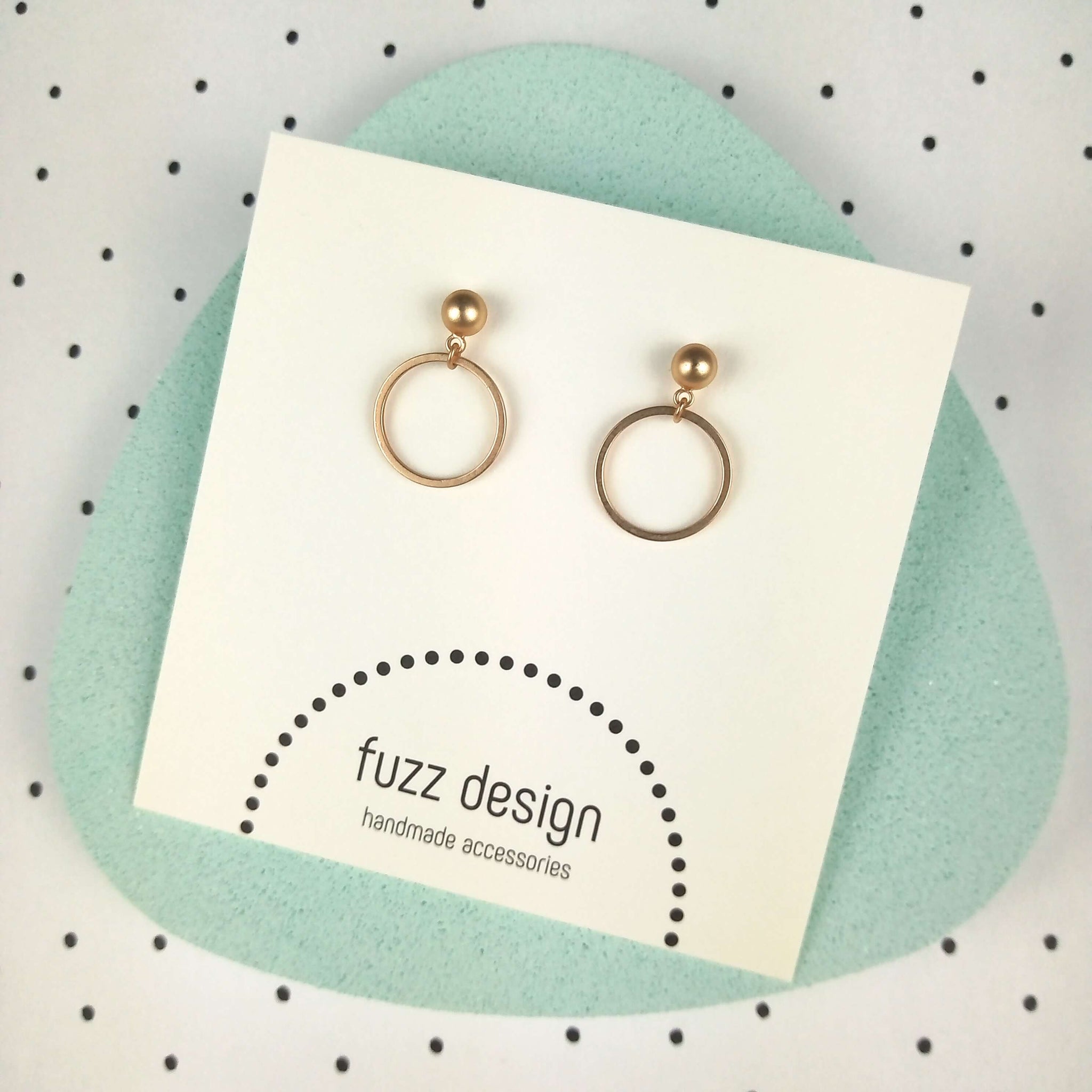 Betty | Gold