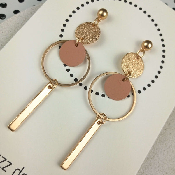 Bedazzling | Gold & Warm Taupe