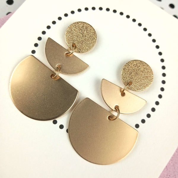 Kiss Me Now | Gold
