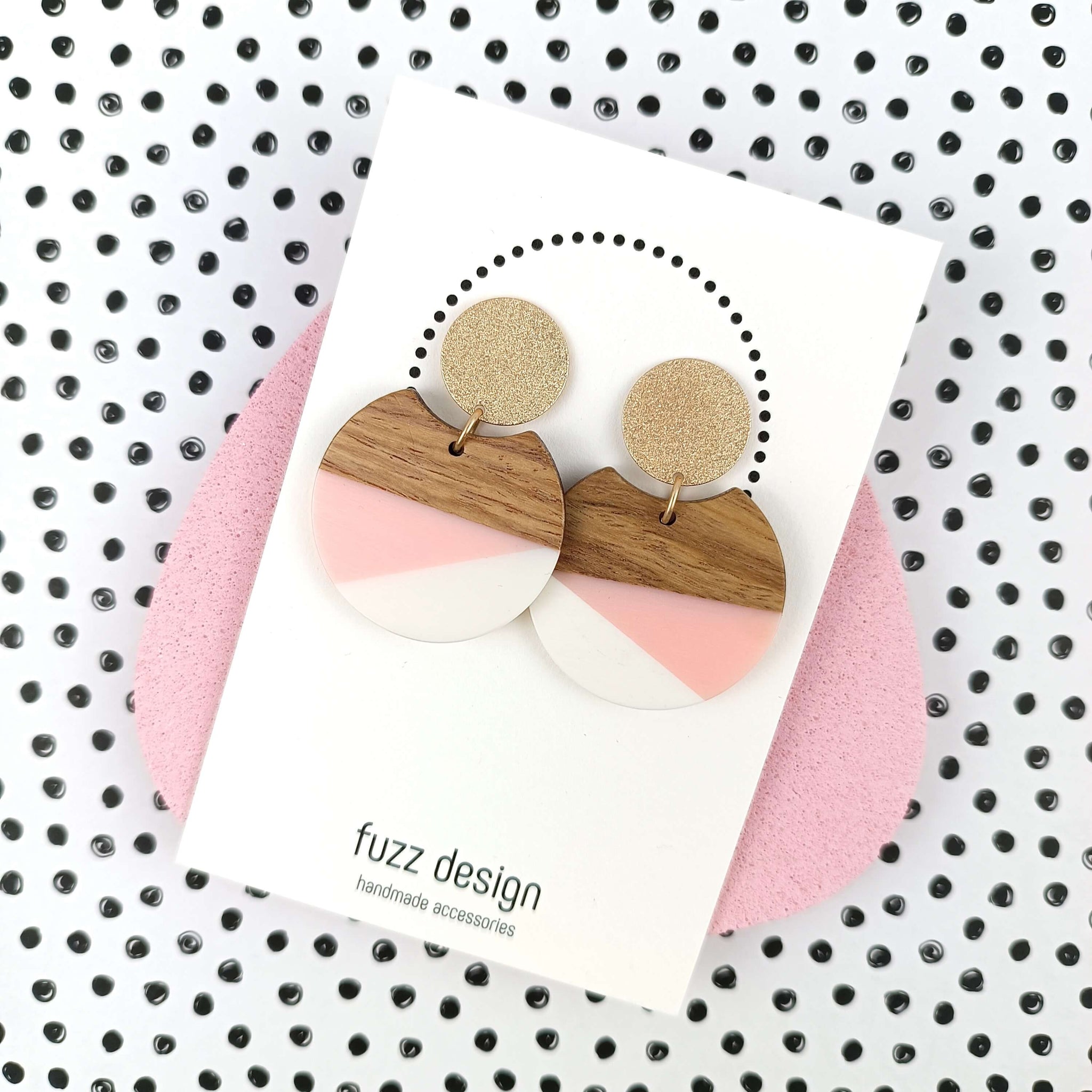 Too Hot To Handle | Ivory & Pink & Wood